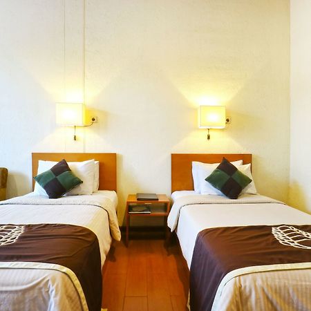 Hotel & Banquet Panorama Lembang Exterior foto